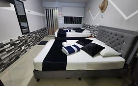 hotel medellin calasanz
